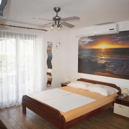 Studio 16690b Appartement